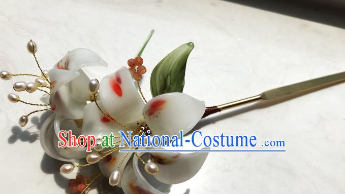 Handmade Chinese Court Pearls Hairpins Traditional Classical Hair Accessories Ancient Qing Dynasty Princess White Lily Flowers Hair Clip for Women