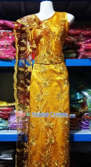 Traditional Chinese Dai Nationality Golden Sleeveless Blouse and Straight Skirt Outfit Dai Ethnic Dance Costumes with Tippet Veil