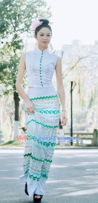 Traditional Chinese Dai Nationality Stage Performance Blouse and Straight Skirt Outfit Dai Ethnic Dance Fashion Costumes