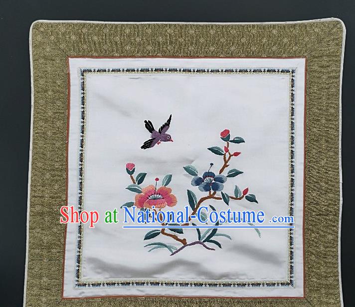 Traditional Chinese Embroidered Orchid Bird Fabric Patches Handmade Embroidery Craft Accessories Embroidering White Silk Cushion Applique