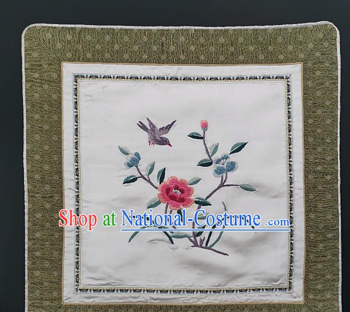 Traditional Chinese Embroidered Flowers Fabric Patches Handmade Embroidery Craft Accessories Embroidering Bird White Silk Cushion Applique