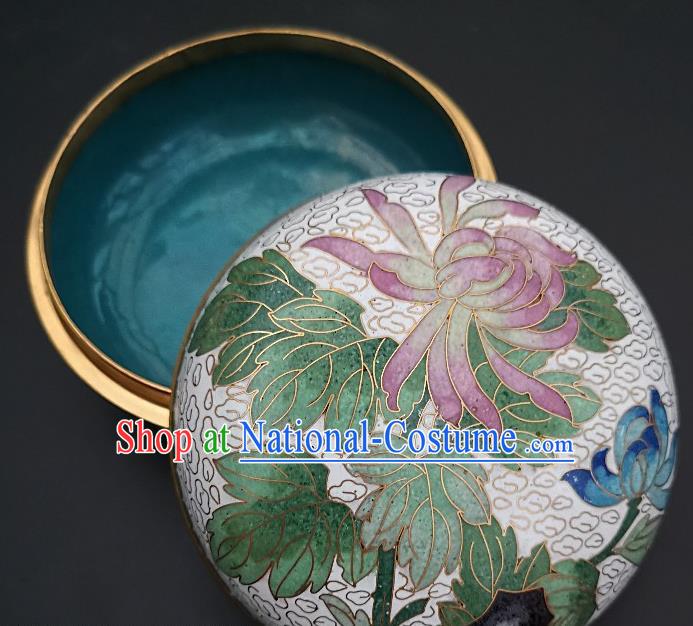 Chinese Traditional Cloisonne Chrysanthemum Pattern Rouge Box Handmade Brass Craft Enamel White Inkpad Box Accessories