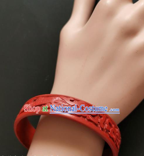 Chinese Traditional Handmade Carving Fish Dragon Craft Black Lacquerware Bracelet Accessories