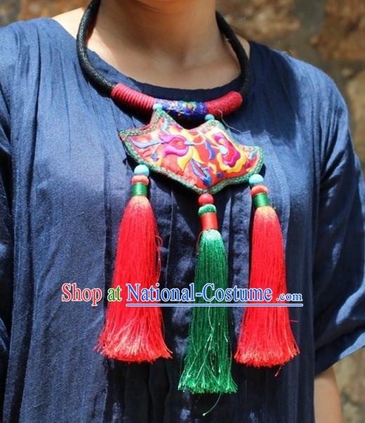 Chinese Handmade Miao Ethnic Embroidered Necklet Accessories Traditional Minority Tassel Necklace for Women