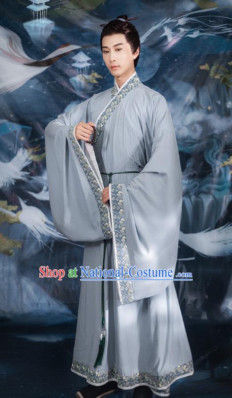 Traditional Chinese Ming Dynasty Swordsman Apparels Ancient Taoist Historical Costumes Embroidered Cloak and Long Gown for Men