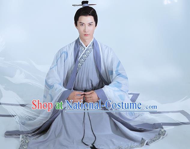 Traditional Chinese Ming Dynasty Swordsman Apparels Ancient Taoist Historical Costumes Embroidered Cloak and Long Gown for Men