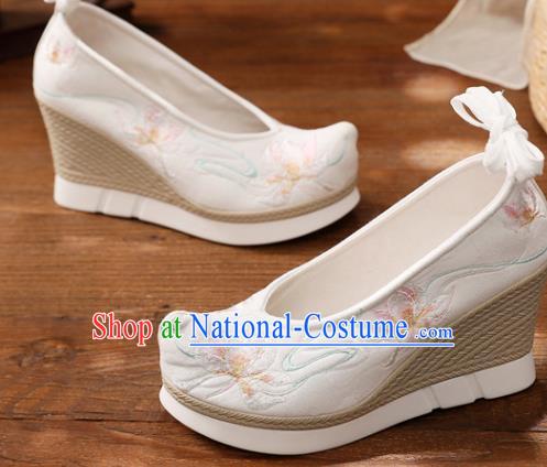 Chinese Traditional National Shoes White Cloth Shoes Embroidered Flowers Shoes Hanfu Shoes Women Shoes Wedge Heels Shoes