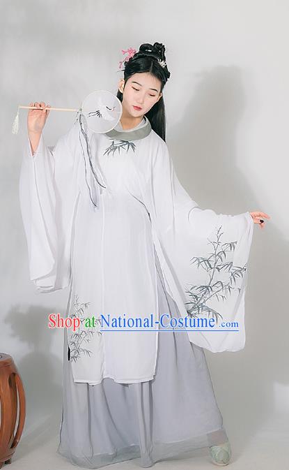 Traditional Chinese Ming Dynasty Historical Costumes Ancient Noble Lady Hanfu Dress Apparel White Robe and Skirt for Women