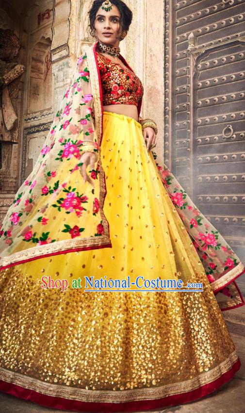 Top Asian India Wedding Lehenga Costumes Asia Indian Traditional Bride Embroidered Red Blouse and Yellow Skirt and Sari Full Set