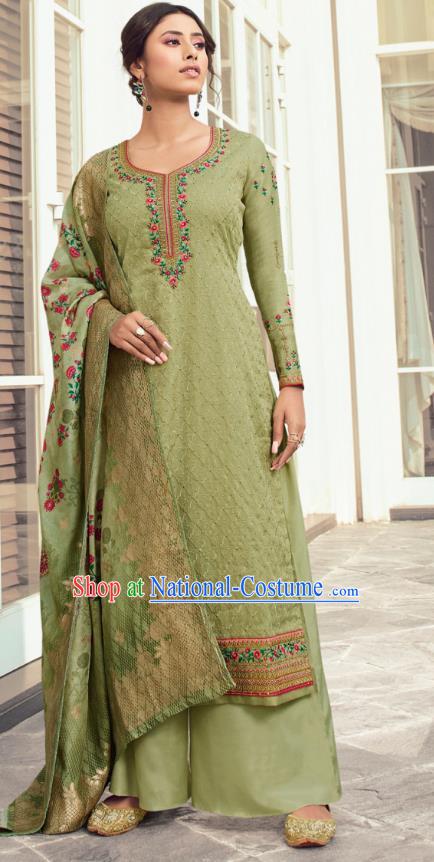 Asian India Traditional Costumes Asia Indian National Festival Punjab Suits Green Silk Long Blouse Shawl and Loose Pants Complete Set