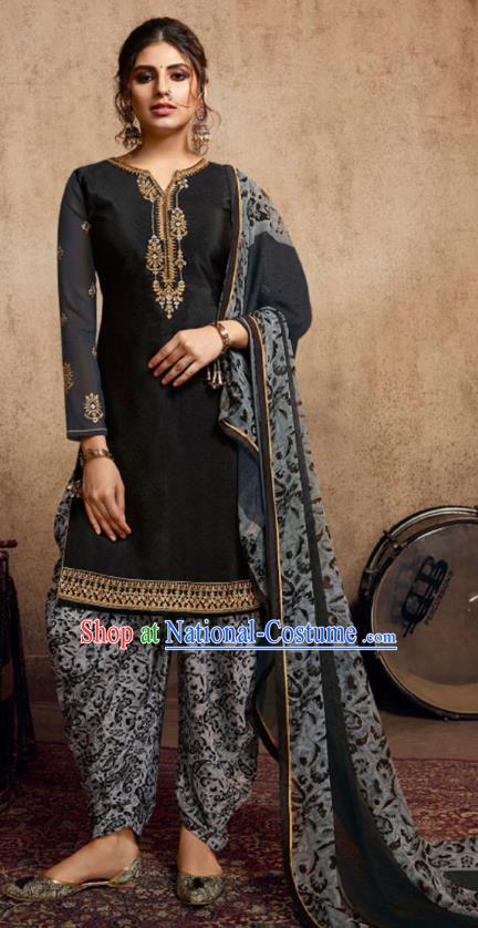 Asian India Traditional Civilian Woman Costumes Asia Indian National Punjab Suits Black Crepe Long Blouse Shawl and Loose Pants Full Set