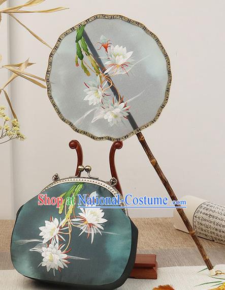 China Embroidered Epiphyllum Palace Fan Handmade Bride Hanfu Fan Traditional Wedding Silk Fan