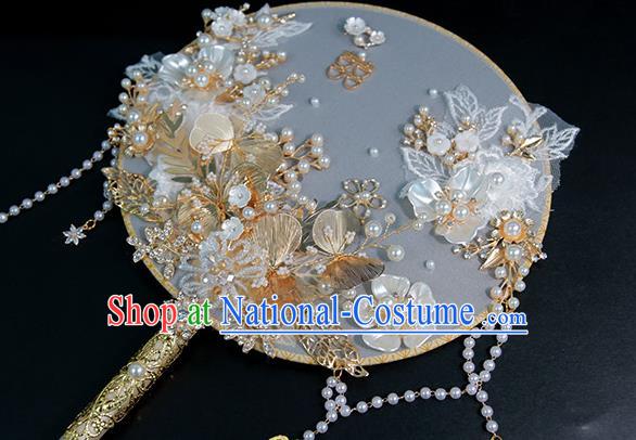 China Traditional Handmade Shell Flowers Palace Fan Classical Wedding Circular Fan