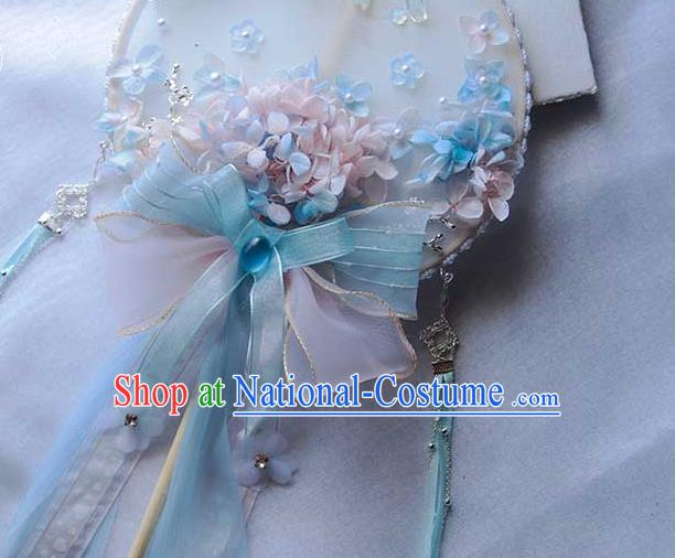 China Traditional Bride Blue Silk Circular Fan Classical Dance Ribbon Fan Handmade Wedding Palace Fan