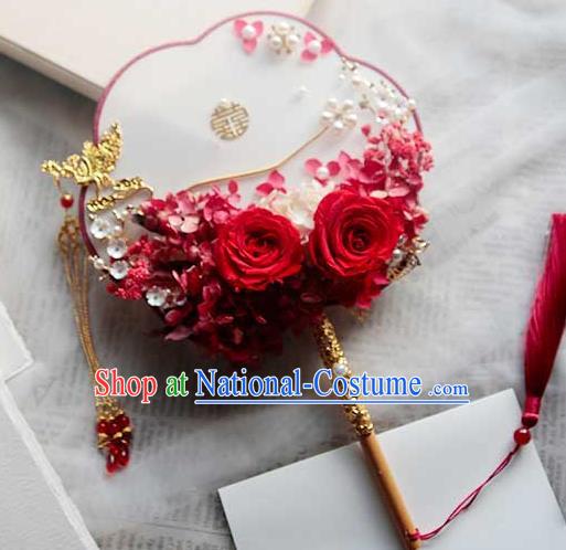 China Handmade Wedding Red Rose Palace Fan Traditional Bride Golden Phoenix Fan Classical Dance Fan