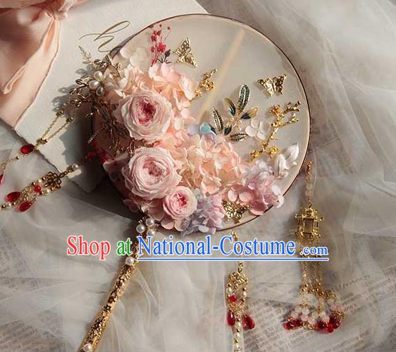 China Handmade Wedding Tassel Palace Fan Traditional Bride Pink Rose Silk Fan Classical Dance Circular Fan