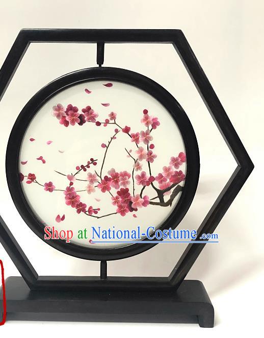 China Handmade Ornament Wenge Embroidered Table Screen Traditional Embroidery Plum Blossom Craft