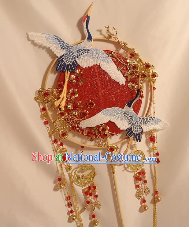 China Traditional Wedding Embroidered Crane Circular Fan Handmade Bride Palace Fan Classical Dance Red Silk Fan