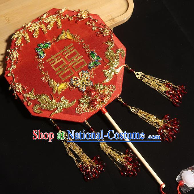 China Handmade Bride Red Beads Tassel Palace Fan Traditional Wedding Silk Fan Classical Dance Octagon Fan