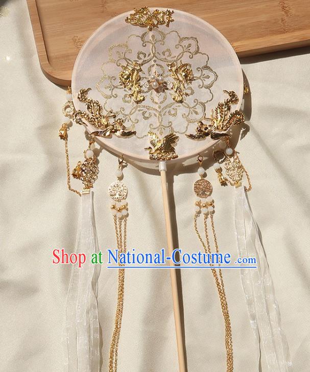 China Traditional Wedding Beige Ribbon Tassel Palace Fan Ancient Princess Silk Circular Fan Handmade Hanfu Fan