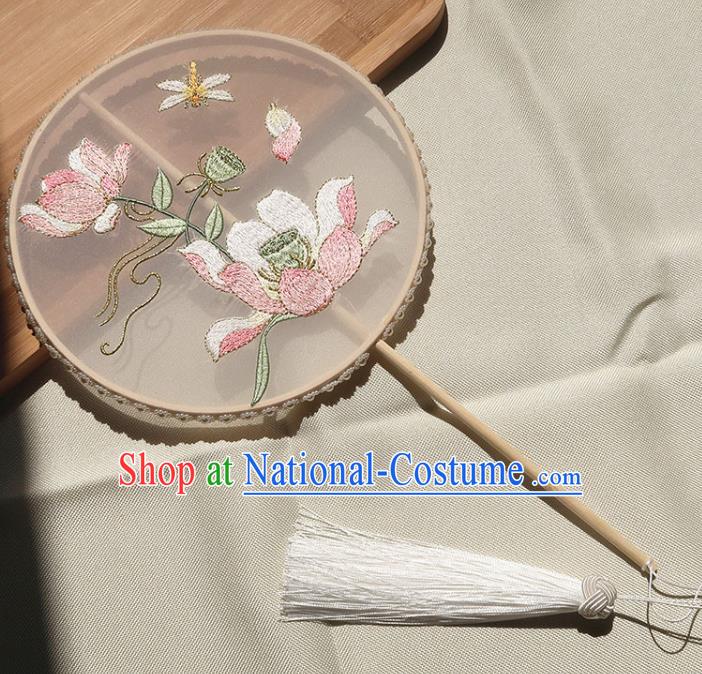 China Handmade Hanfu Light Pink Silk Fan Classical Embroidered Lotus Circular Fan Traditional Wedding Palace Fan