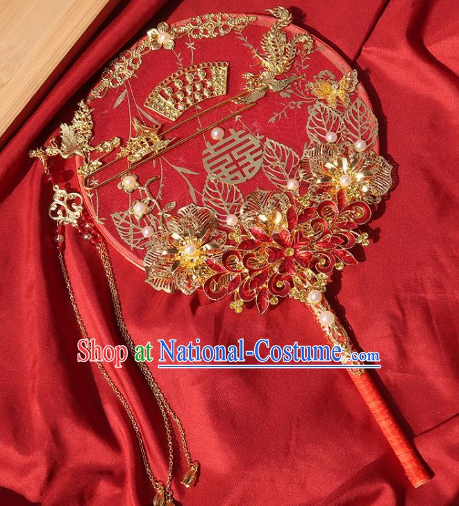 China Classical Dance Red Silk Fan Handmade Bride Palace Fan Traditional Wedding Golden Phoenix Peony Circular Fan