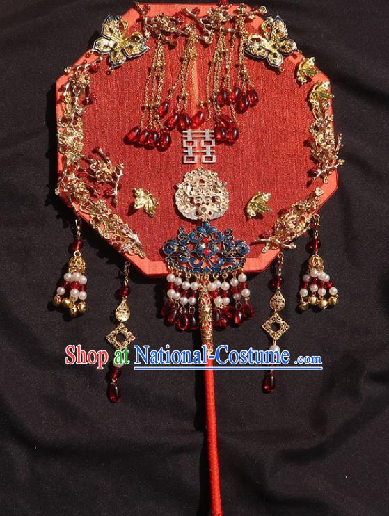 China Traditional Wedding Octagon Fan Classical Dance Silk Fan Handmade Bride Red Palace Fan