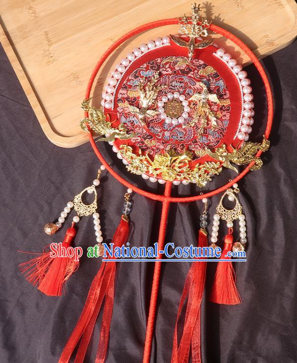 China Bride Golden Phoenix Palace Fan Traditional Wedding Red Silk Circular Fan Handmade Hanfu Embroidered Fan