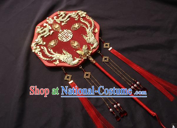 China Classical Wedding Fan Traditional Princess Hanfu Red Silk Fan Handmade Golden Dragon Phoenix Palace Fan