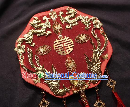 China Classical Wedding Fan Traditional Princess Hanfu Red Silk Fan Handmade Golden Dragon Phoenix Palace Fan