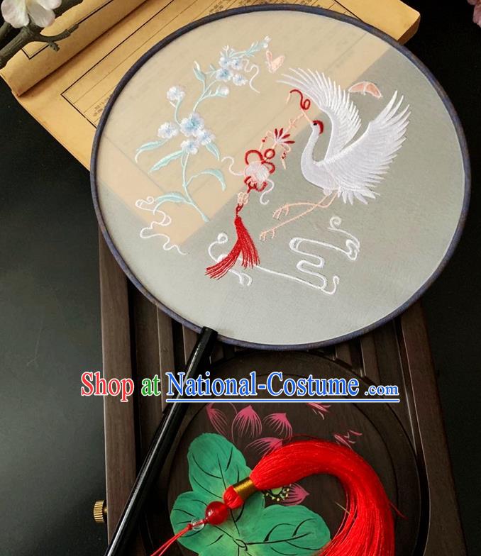 China Traditional Embroidered White Crane Palace Fan Handmade Silk Fan Classical Dance Circular Fan