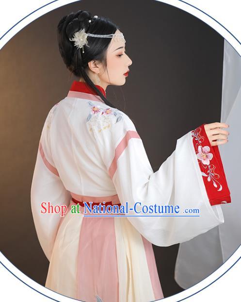 China Traditional Jin Dynasty Palace Lady Historical Clothing Ancient Young Beauty Hanfu Dress Costume