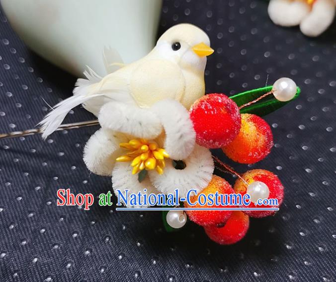 China Classical Velvet Pigeon Berry Hairpin Handmade Hair Stick Traditional Hair Accessories