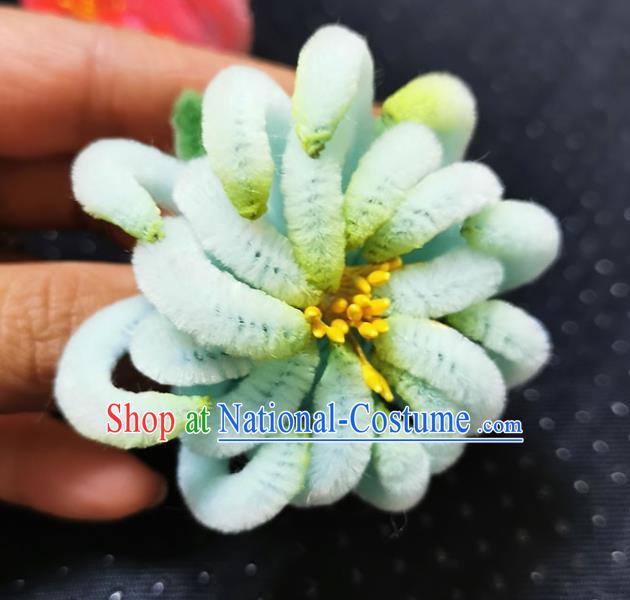 China Handmade Velvet Light Blue Chrysanthemum Hairpin Traditional Qing Dynasty Empress Hair Accessories