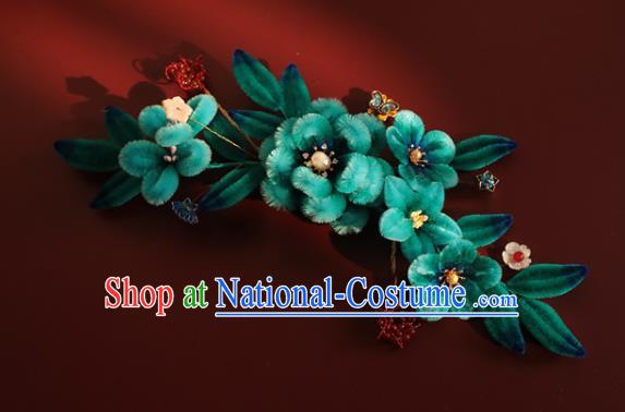 China Handmade Green Velvet Plum Blossom Hair Stick Traditional Ancient Qing Dynasty Court Woman Flowers Hairpin