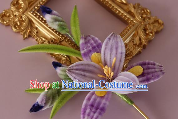 China Traditional Ancient Qing Dynasty Hairpin Handmade Lilac Velvet Lily Flower Hair Stick