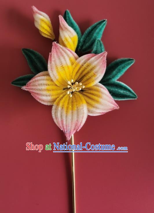 China Traditional Handmade Velvet Hair Stick Ancient Empress Pink Peach Blossom Hairpin