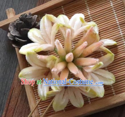 China Traditional Ancient Court Lady Flower Hair Stick Classical Hanfu Velvet Cornflower Hairpin