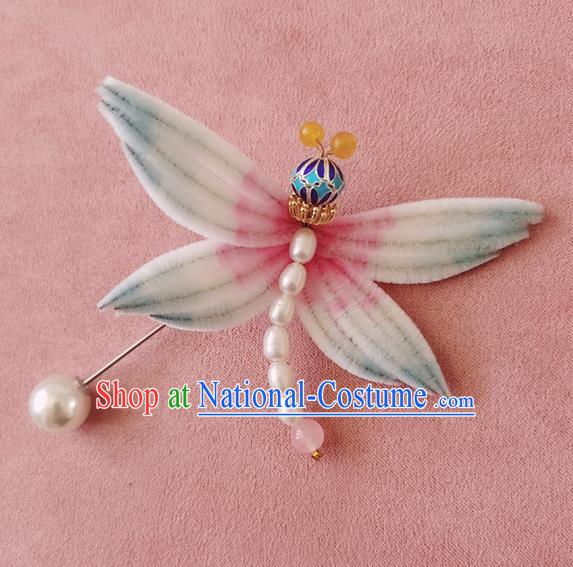 Handmade China Classical Velvet Dragonfly Brooch Traditional Cheongsam Pearls Accessories