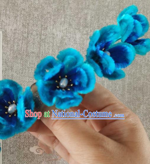 China Classical Pearls Hair Stick Handmade Hair Accessories Traditional Cheongsam Blue Velvet Plum Blossom Hairpin