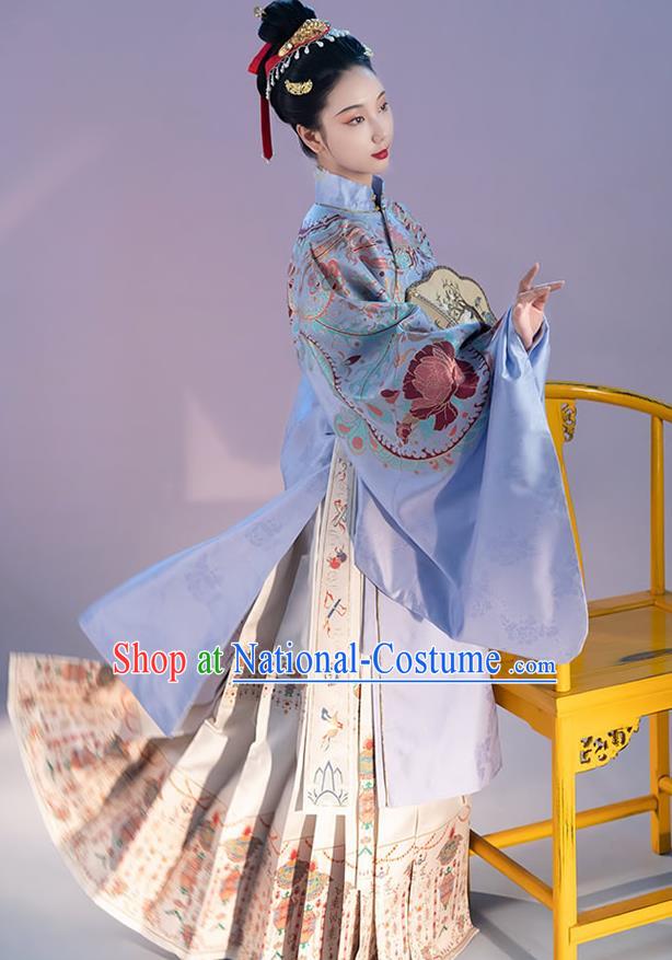 China Traditional Ming Dynasty Noble Countess Historical Clothing Ancient Imperial Consort Costumes for Woman