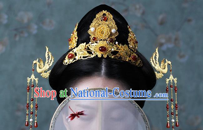 China Ancient Empress Golden Hair Crown Traditional Ming Dynasty Court Queen Wedding Hair Accessories