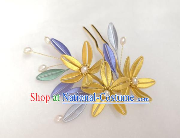 China Ancient Princess Pearls Hair Comb Ming Dynasty Yellow Silk Flowers Hairpin Traditional Hanfu Hair Accessories