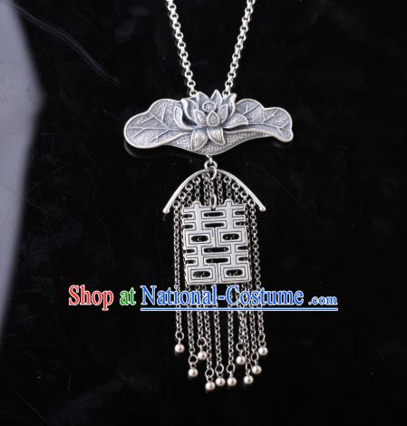 China Classical Cheongsam Silver Carving Lotus Necklace Traditional Wedding Tassel Necklet Accessories