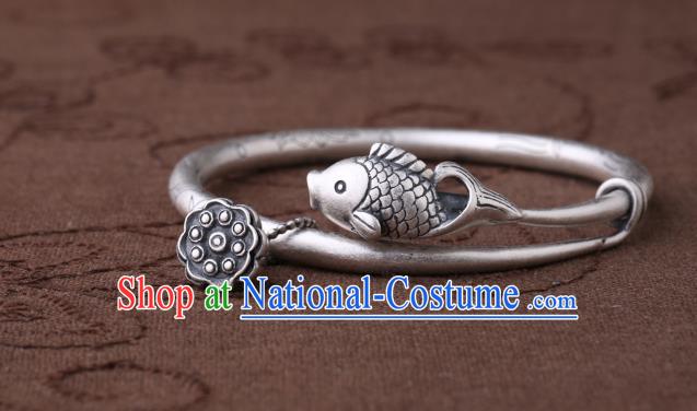 Handmade Chinese National Silver Jewelry Traditional Carving Fish Lotus Bracelet