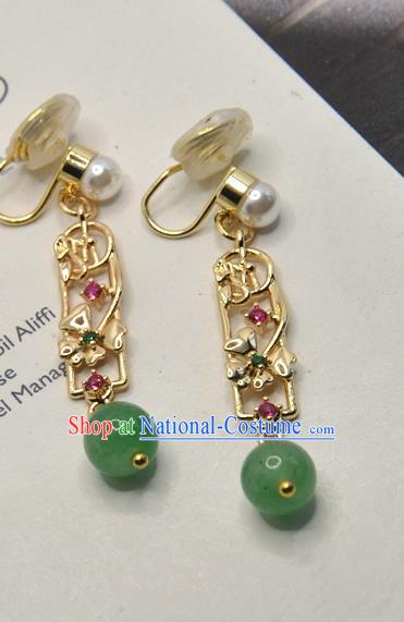 Chinese Classical Cheongsam Golden Ear Accessories Traditional Chrysoprase Bead Earrings