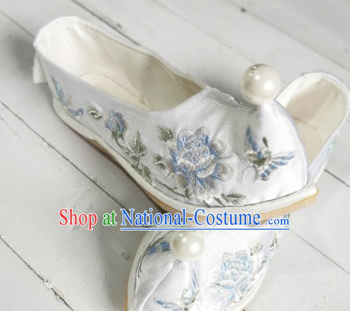 Handmade Chinese Ming Dynasty Princess Shoes Traditional Hanfu Shoes White Satin Shoes Embroidered Shoes