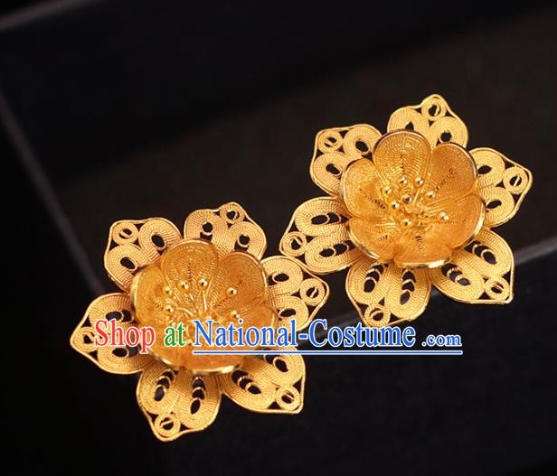 China Ancient Empress Gilding Hair Stick Traditional Filigree Hair Accessories Ming Dynasty Flower Hairpin