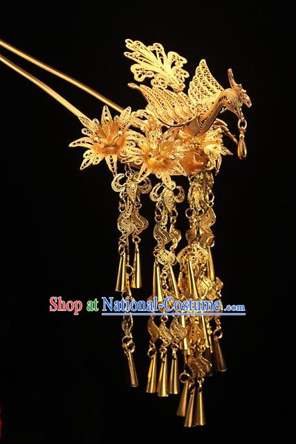 China Ancient Empress Filigree Phoenix Hair Stick Traditional Hair Accessories Ming Dynasty Queen Golden Tassel Hairpin