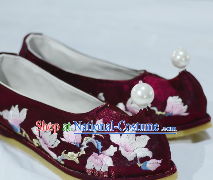 Handmade Chinese Traditional Wedding Hanfu Shoes Embroidered Mangnolia Shoes Ancient Wine Red Satin Shoes